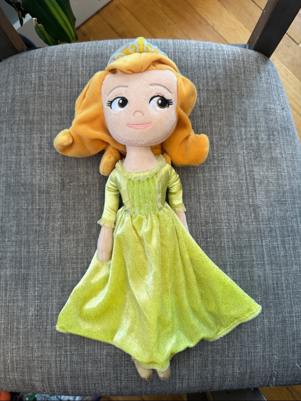 Disney Sophia the First Princess Amber sister plush doll